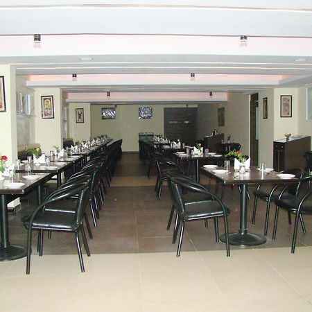 Hotel Grand Bee Bangalore Luaran gambar