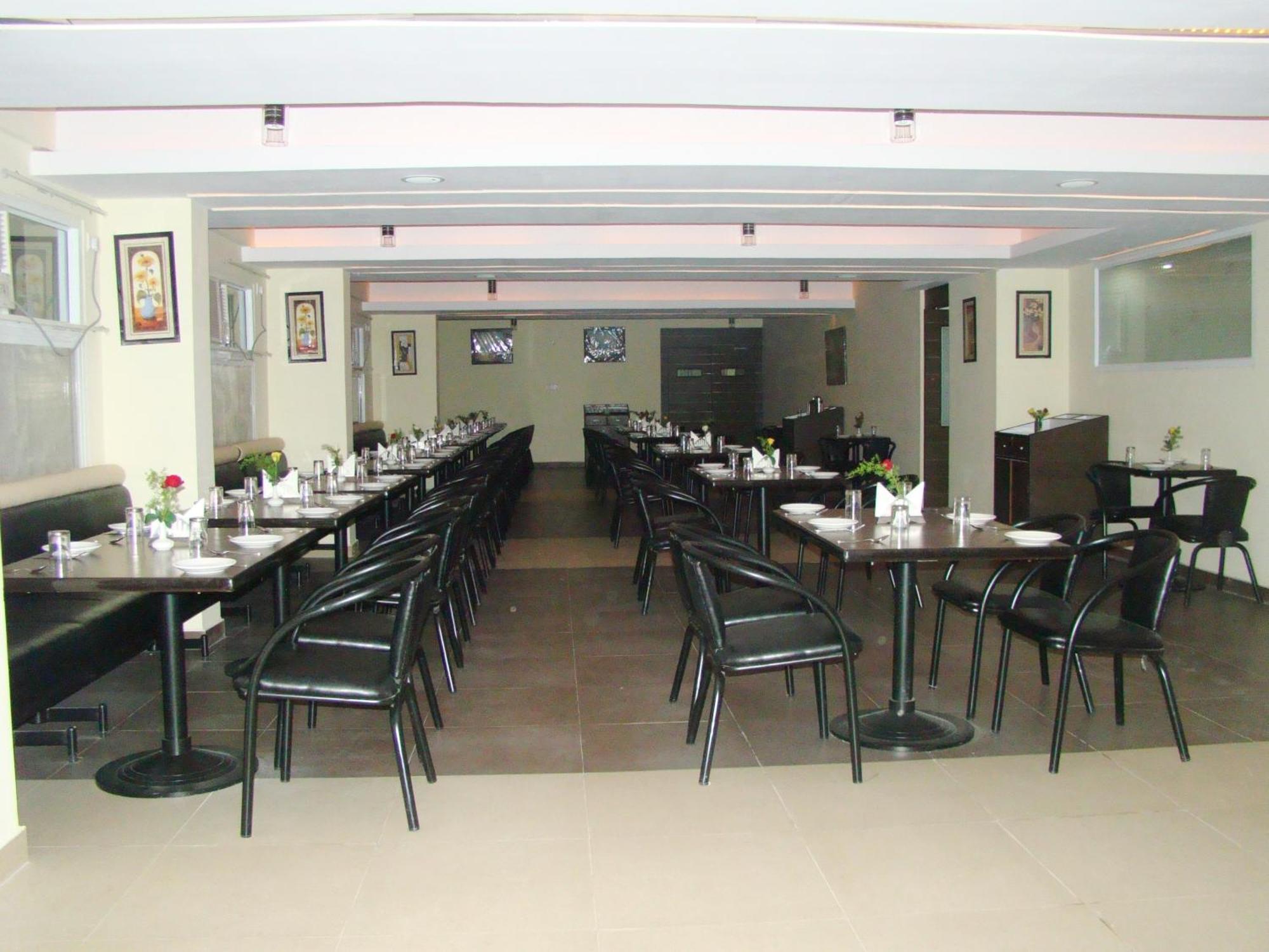 Hotel Grand Bee Bangalore Luaran gambar